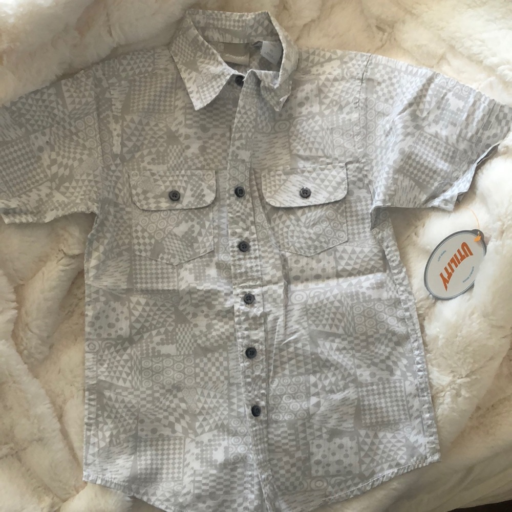 Utility brand kids shirt sleeve button down shirt, NWT, size XS.
